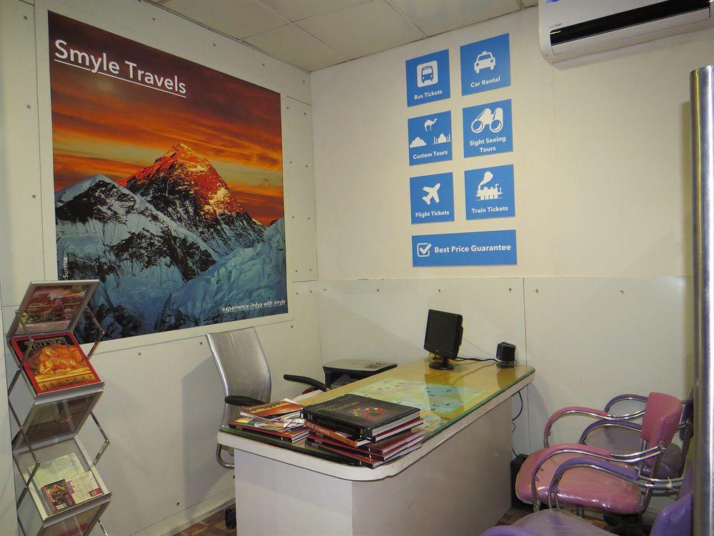 Smyle Inn - Best Value Hotel Near New Delhi Station Exterior foto