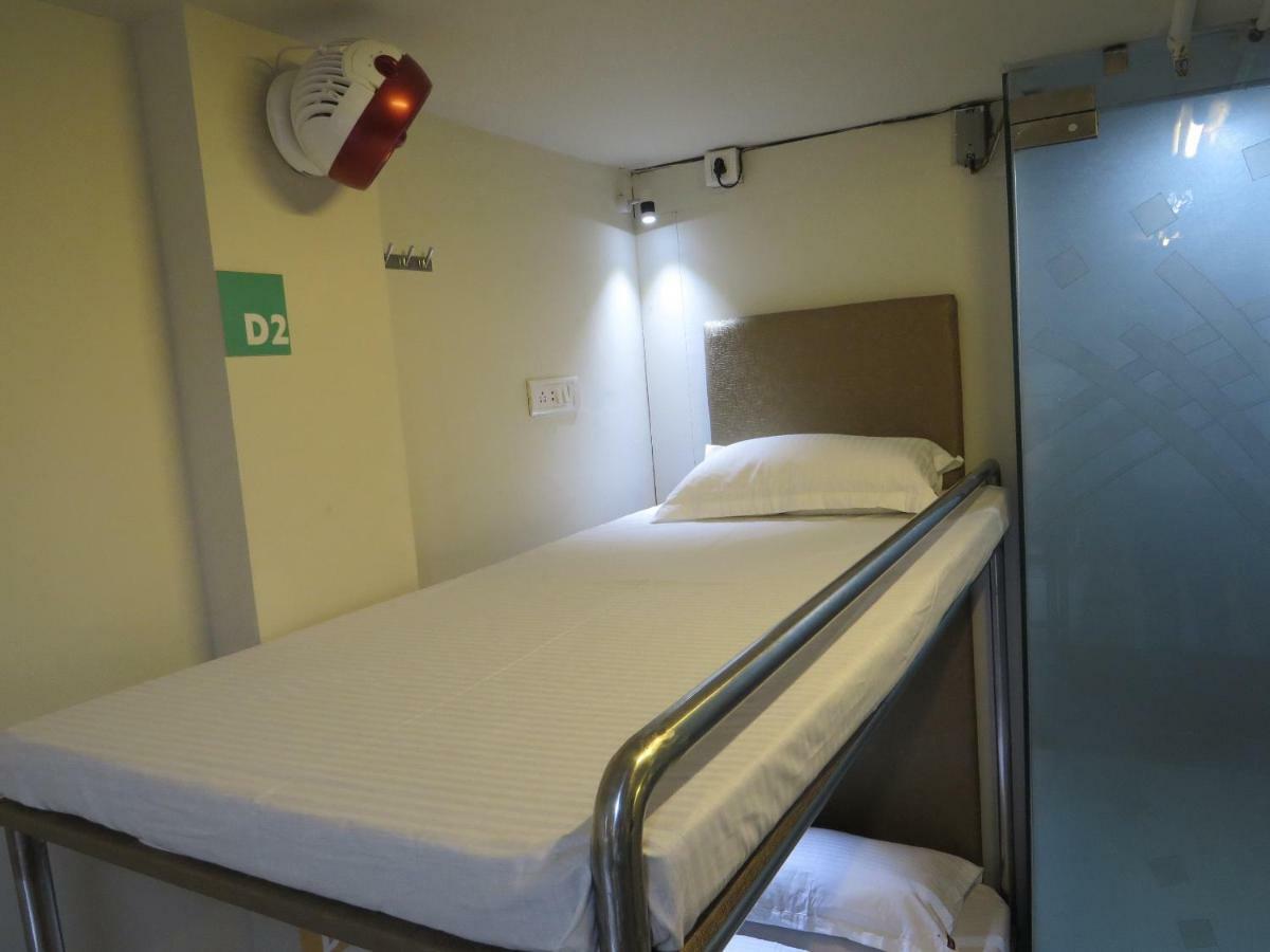 Smyle Inn - Best Value Hotel Near New Delhi Station Exterior foto